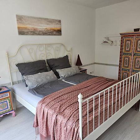 Zimmer Mit Charme Sonne Нюрнберг Екстериор снимка